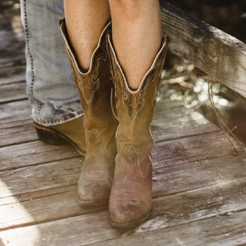 Super Cute Cowboy Boots. Size 7